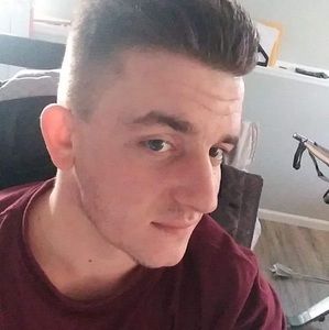 Meet your Posher, Tyler